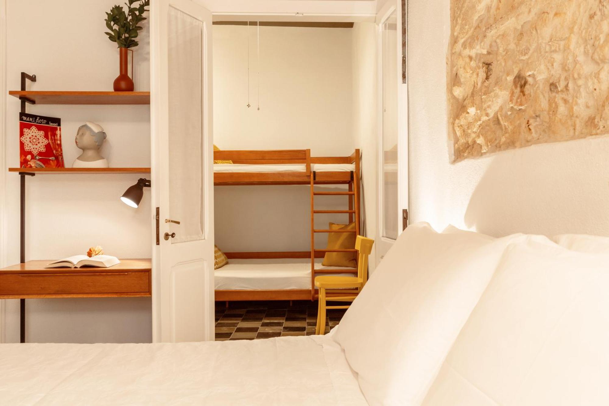 Casa Storica Di Charme Con Vista Mare Nel Cuore Di Cagliari Exterior photo